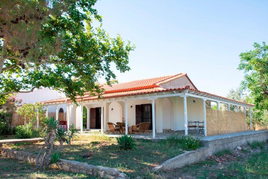 Casa Vista Al Mar Villa Dikella Exterior photo